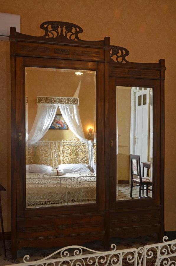Bella Epoque Hotel Ragusa Buitenkant foto