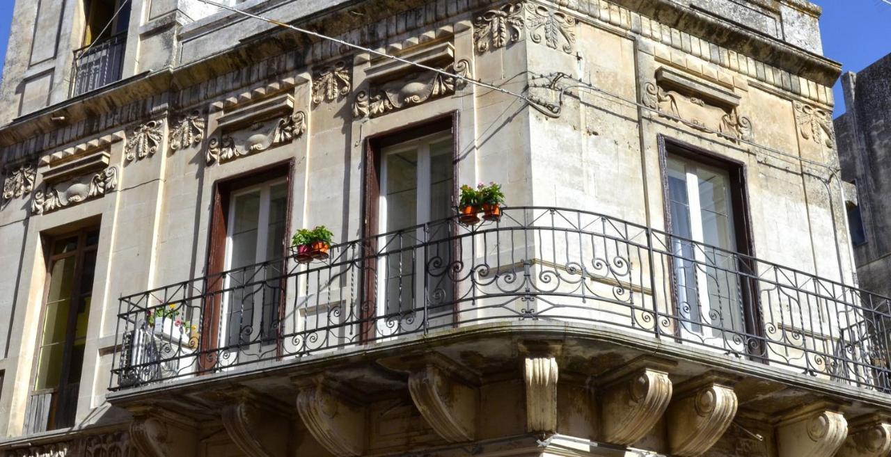Bella Epoque Hotel Ragusa Buitenkant foto